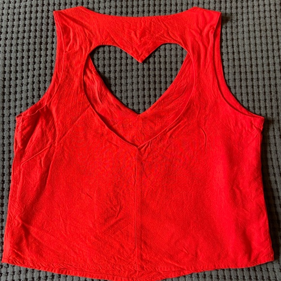 LA Hearts Croptop - Picture 2 of 5